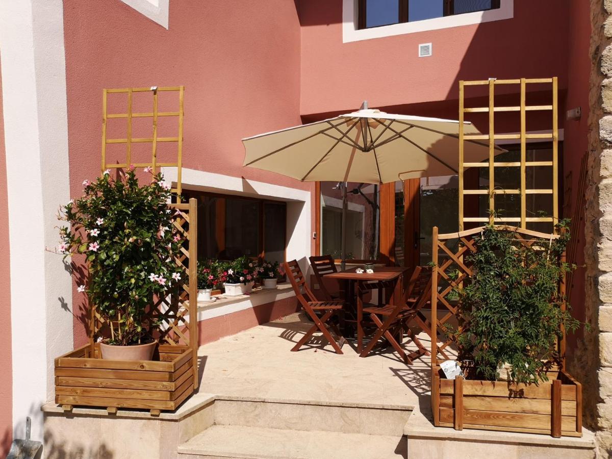 La Bastide Du Limon Aparthotel Mormoiron ภายนอก รูปภาพ