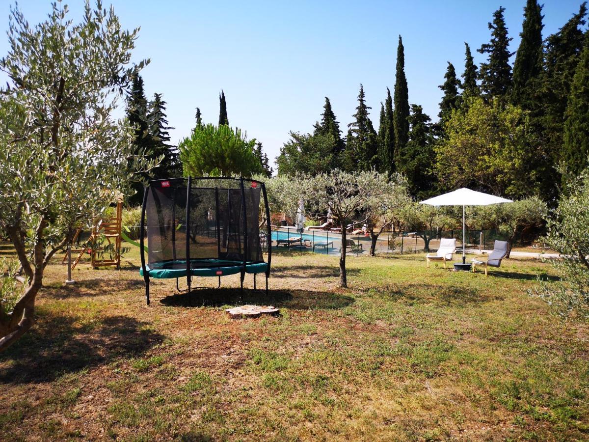La Bastide Du Limon Aparthotel Mormoiron ภายนอก รูปภาพ